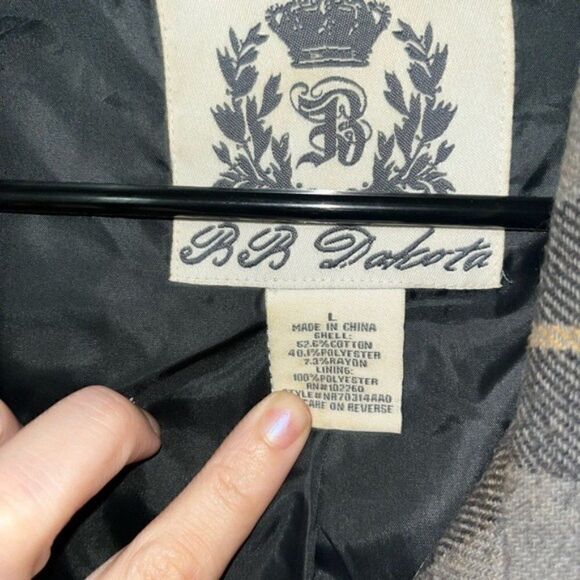 BB Dakota Plaid Double Breasted Peacoat - Picture 4 of 4